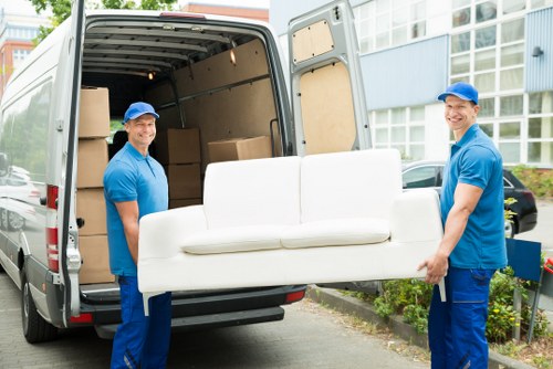 Removal van pricing overview for Shoreditch moves
