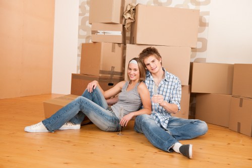 Shoreditch van service for residential and commercial moving jobs