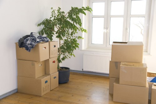 Shoreditch moving service for flats, offices, and small removals